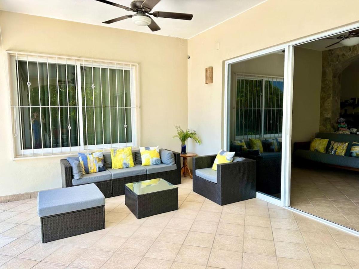 Carrizalillo House With Stunning Views Villa ปูแอร์โตเอสกอนดิโด ภายนอก รูปภาพ
